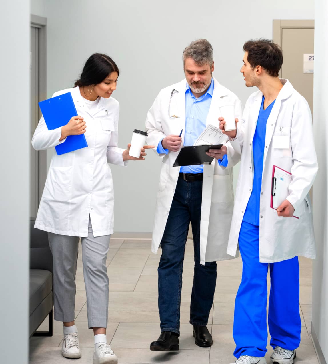 Physicians collaborating across borders